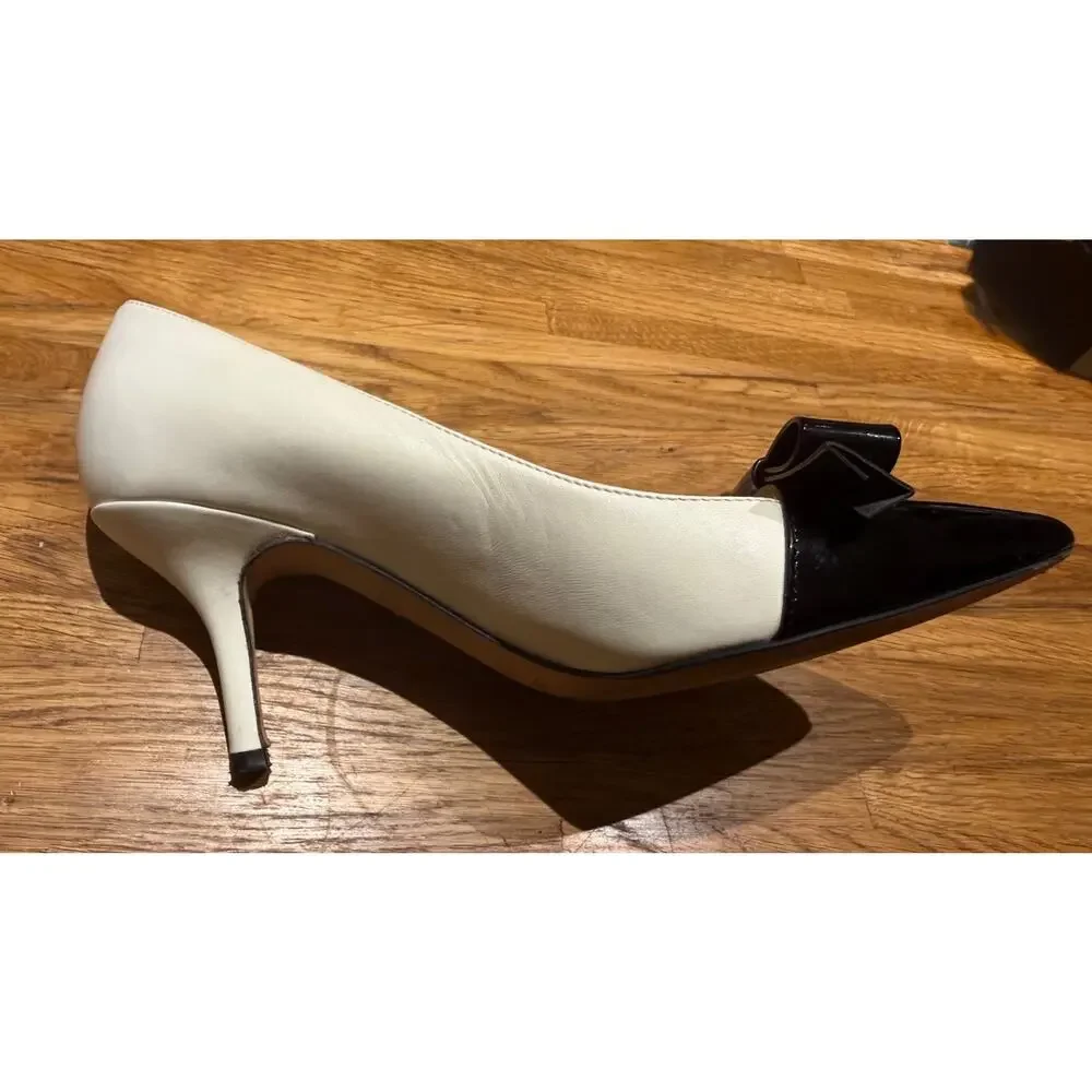Kate Spade New York Women’s Lilian Pumps Ivory Black Toe Bow Size 5.5